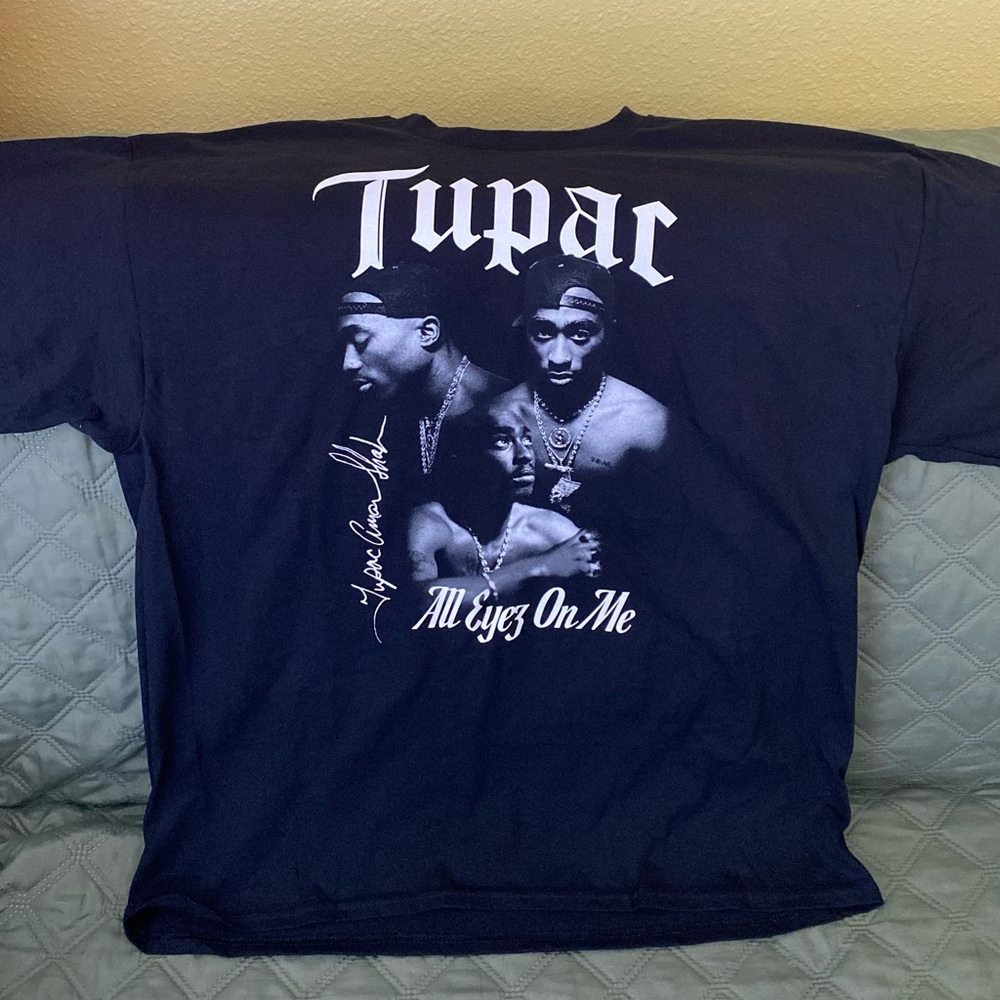 Tupac T-shirt Adult Size XL Spencer’s